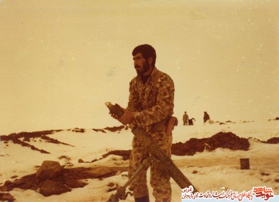 فرماندهی که می گفت به عنوان بیسیمچی به عملیات می روم ؛ شهید خلیل حضرتی فرماندهی که می گفت به عنوان بیسیمچی به عملیات می روم ؛ شهید خلیل حضرتی