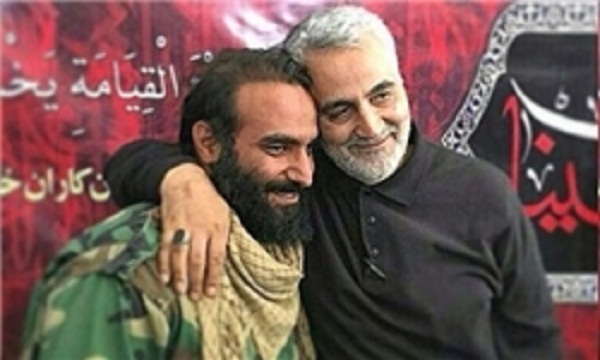 شهیدی که به همسرش گفت خاطراتم را به صورت «نیمه پنهان ماه» منتشر کن شهیدی که به همسرش گفت خاطراتم را به صورت «نیمه پنهان ماه» منتشر کن
