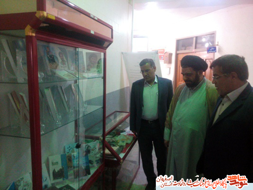 افتتاح کتابخانه تخصصی ایثار و شهادت شهرستان خمینی شهر