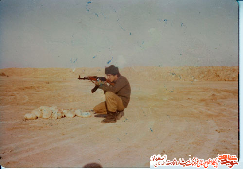 سنگ جبهه را به نگر مدرسه ترجیح داد سنگ جبهه را به نگر مدرسه ترجیح داد