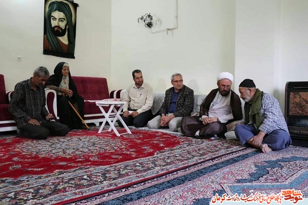 دیدار مسئولان بنیاد شهید بردسیر با خانواده شهیدان «زاهدی، میرزایی و ملک قاسمی» دیدار مسئولان بنیاد شهید بردسیر با خانواده شهیدان «زاهدی، میرزایی و ملک قاسمی»