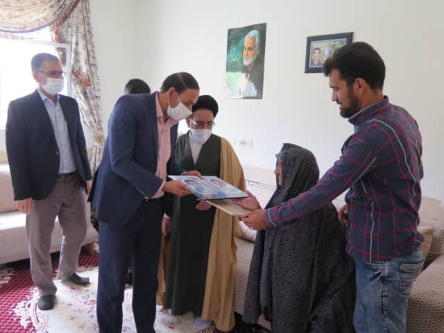 طرح حامیان بهشتی و تجلیل از خانوادههای شهدا + تصاویر طرح حامیان بهشتی و تجلیل از خانوادههای شهدا + تصاویر