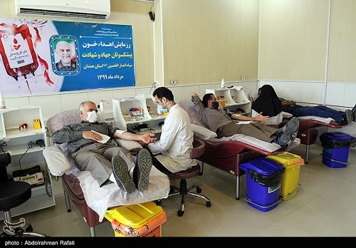 گزارش تصویری| رزمایش اهدای خون توسط پیشکسوتان جهاد و شهادت گزارش تصویری| رزمایش اهدای خون توسط پیشکسوتان جهاد و شهادت