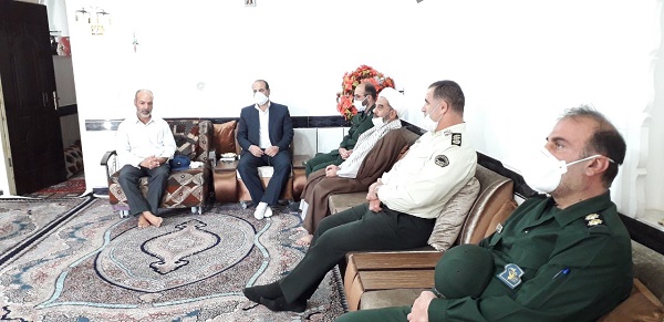 گزارش تصویری| دیدار مسئولان شهرستان نهاوند با آزادگان گزارش تصویری| دیدار مسئولان شهرستان نهاوند با آزادگان