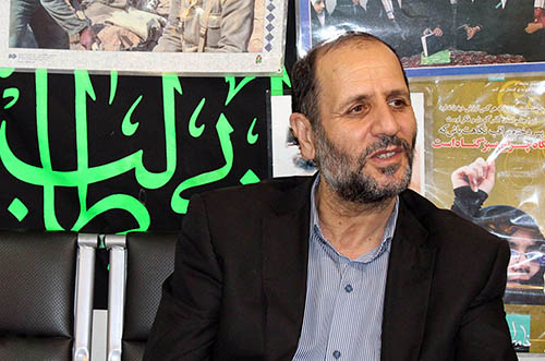 تصاویر/ تجلیل سرپرست اداره کل بنیاد اصفهان از مادر شهید تصاویر/ تجلیل سرپرست اداره کل بنیاد اصفهان از مادر شهید