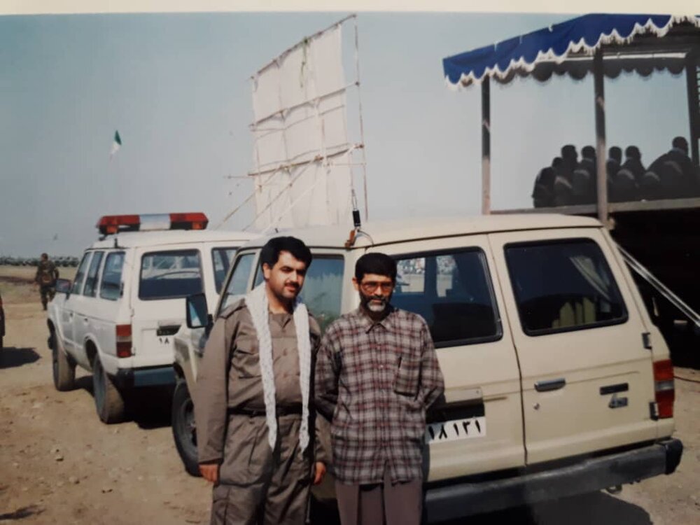 «ایثار» رمز پیروزی با دستان خالی/ منتی برای انجام تکلیف نداریم «ایثار» رمز پیروزی با دستان خالی/ منتی برای انجام تکلیف نداریم