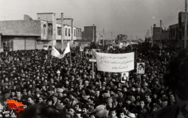 حضور با شکوه مردم انقلابی استان اردبیل در تظاهرات و اعتراضات سیاسی انقلاب برگ زرین ماندگاردردفتر تاریخ کشورمان است