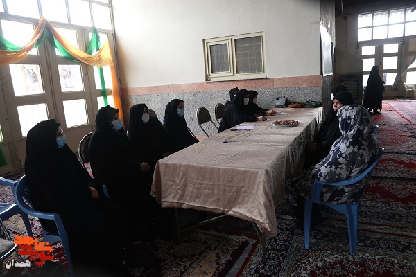 گزارش تصویری| حضور کارکنان بنیاد شهید در نماز جمعه