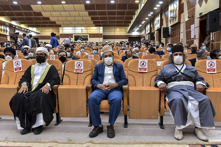 بنیاد شهید باید نهادی رجوع کننده باشد