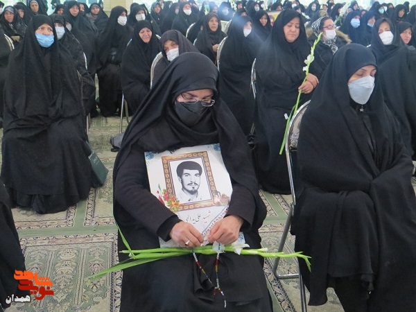 گزارش تصویری| تجلیل از مادران شهدا (۱)