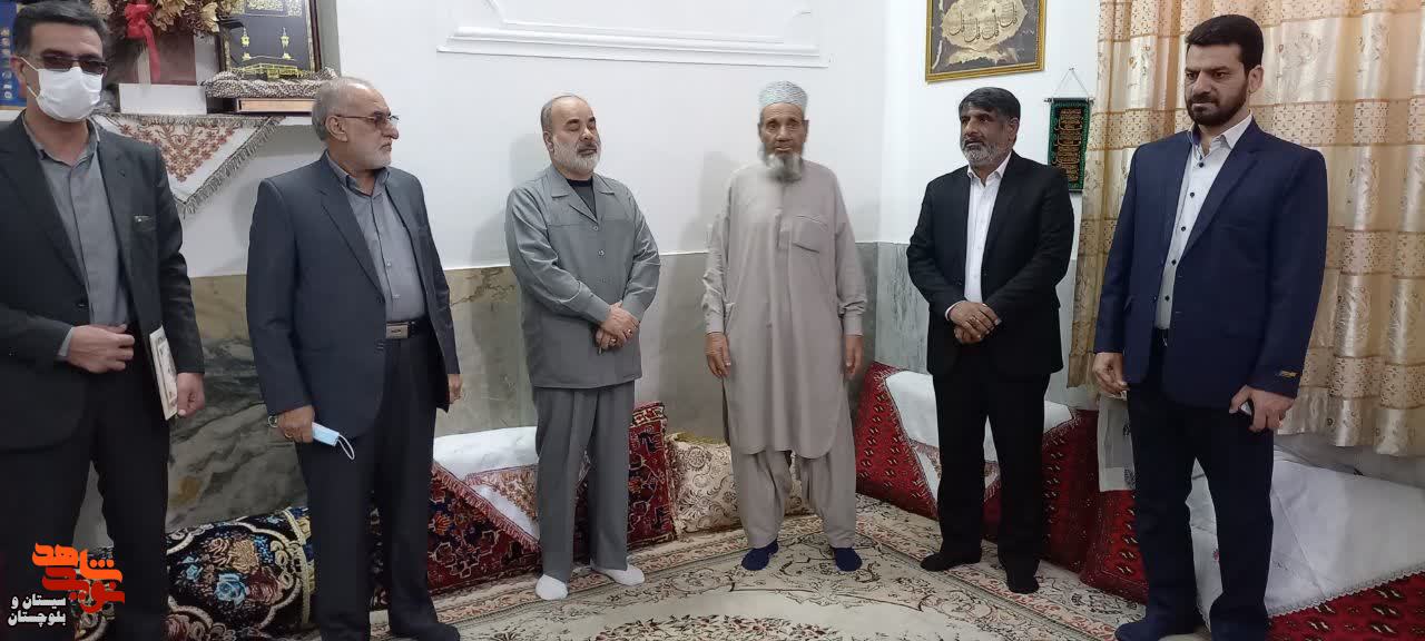 دیدار و تکریم از خانواده معظم شهدا و ایثارگران رسالتی ملی و انقلابی است.