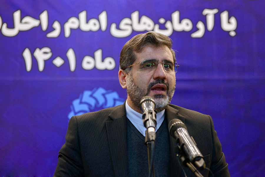 نهضت انقلاب اسلامی بر مبنای مطالبات فرهنگی صورت گرفته است