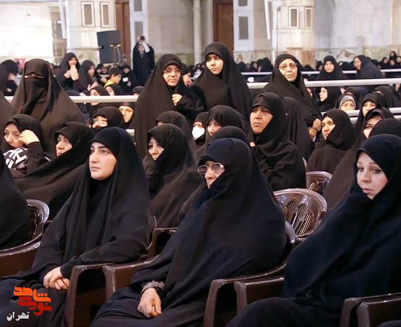 حضور خانواده‌های معظم شهدا و ایثارگران تهران بزرگ در مراسم سالگرد ارتحال امام خمینی(ره)