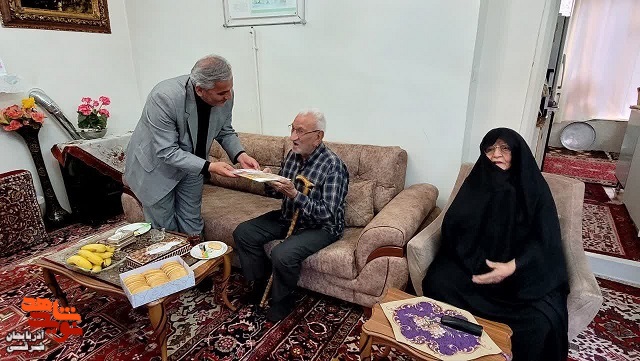 دیدار سرپرست بنیاد استان آذربایجان شرقی با ۵ خانواده شهید در تبریز