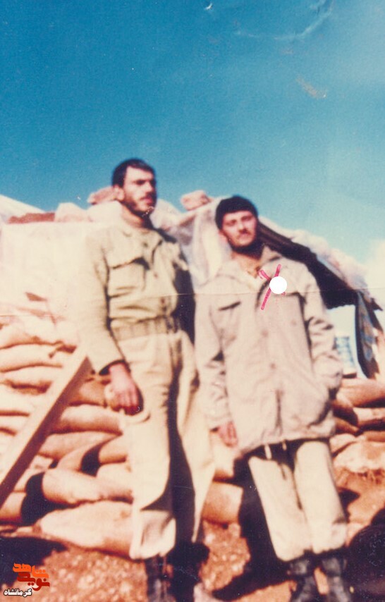 شهید «بیژن شریفی» در یک قاب