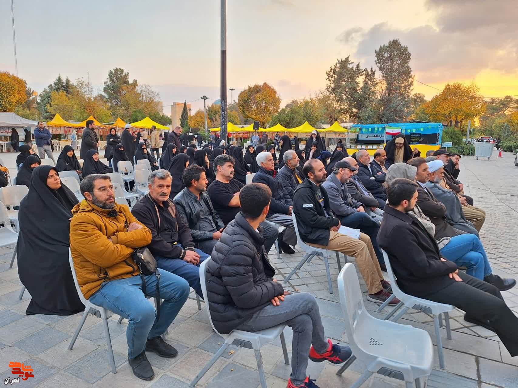 مراسم نهمین سالگرد شهادت شهدای «اربعه حلب» در بهشت زهرا(س)برگزار شد