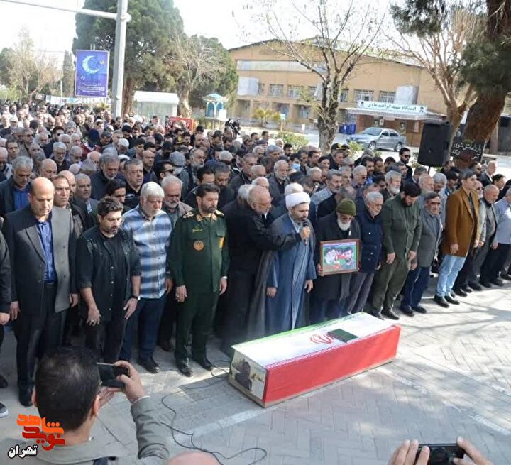 مراسم تشییع و خاکسپاری مادر سردار جاویدالاثر حاج احمد متوسلیان برگزار شد
