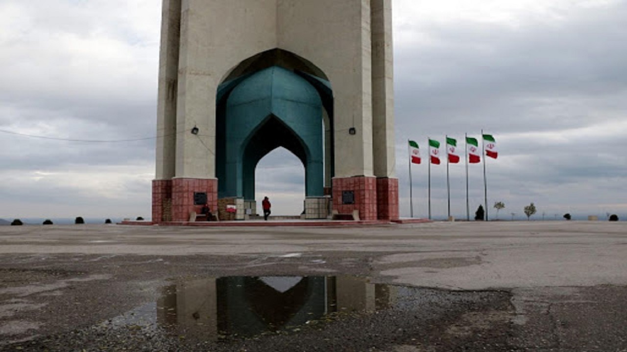 تقویت حفاظت فیزیکی یادمان شهدای گمنام بوستان فدک و حفظ حرمت و شان شهدا ضروری است