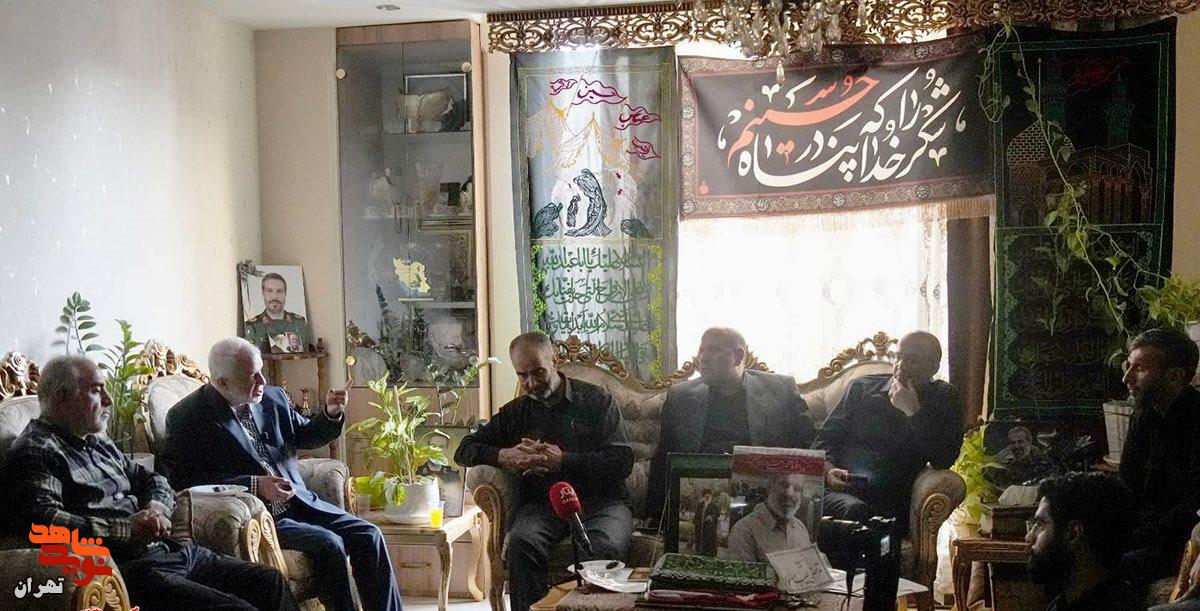 دیدار مدیرکل بنیاد شهید تهران با خانواده شهیدان علیرضا بوستان‌افروز، مرتضی طیب مسعود و جابر بیات