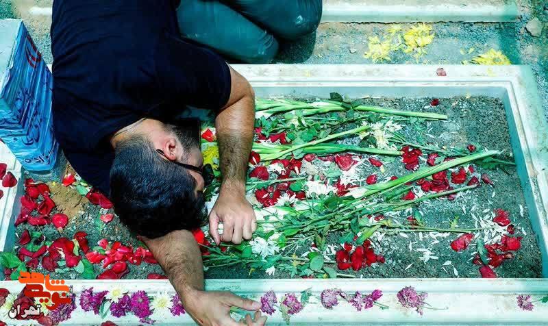 خاکسپاری شهدای تعرض رژیم کودک‌کش صهیونیستی به کشورمان در گلزار شهدا