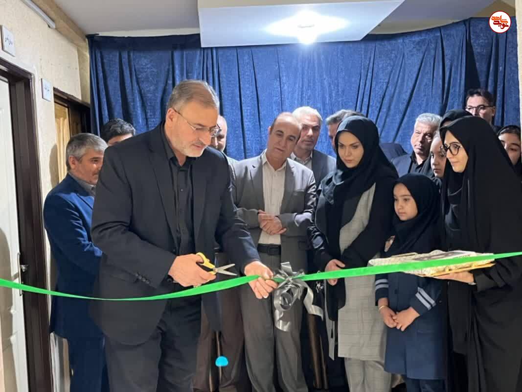 شور و بصیرت مردم در ۱۳ آبان امسال از بیست سال گذشته پررنگ‌تر است / هنر، زبان ماندگار ایثار است