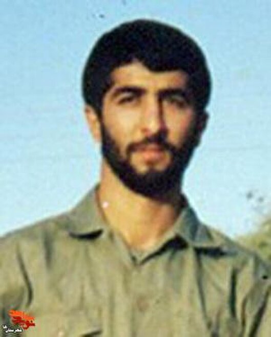 کیومرث نمی‌گذاشت کسی در انجام کاری بی‌انگیزه شود