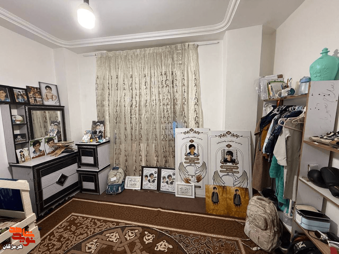 دیدار وزیر با دختربچه مینابی، که جنگ او را جانباز و خواهر شهید کرد