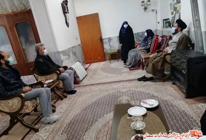 دیدار با مادر گرامی شهید والامقام مهدی غلامی در سالروز وفات حضرت امالبنین (س)- گرمسار، هشتم بهمن ۱۳۹۹