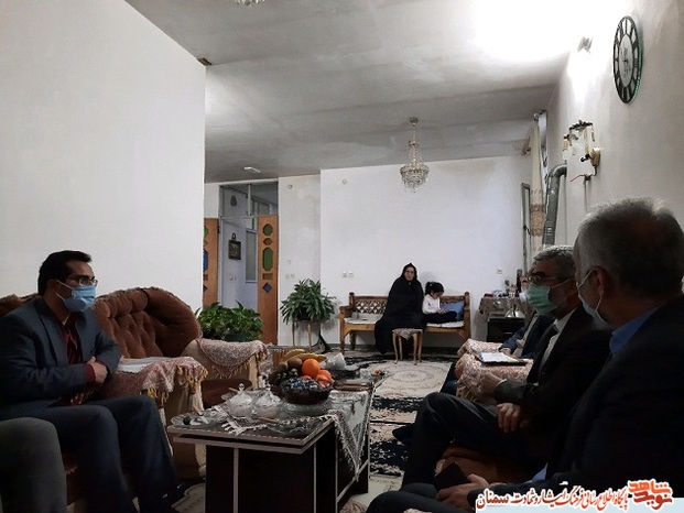 دیدار دکتر یزدانی مدیرکل بنیاد شهید استان سمنان با خانودههای معزز شاهد و ایثارگر شهرستان مهدیشهر- یازدهم فروردین ۱۴۰۰