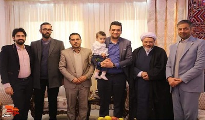 دیدار مسئولان مهدی‌شهری با فرزند معزز شهید والامقام میرمحمدعلی سادات‌حسینی- دوازدهم بهمن‌ماه ۱۴۰۱ شهرستان مهدی‌شهر